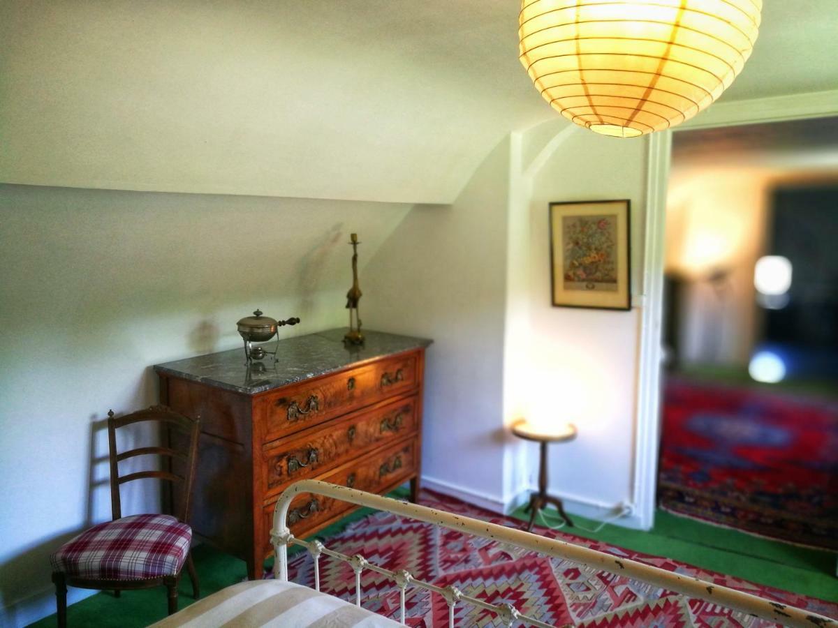 Gite D'Aigues Vives Cere-la-Ronde Exterior foto